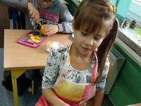 5.Kesja już pokroiła owoce